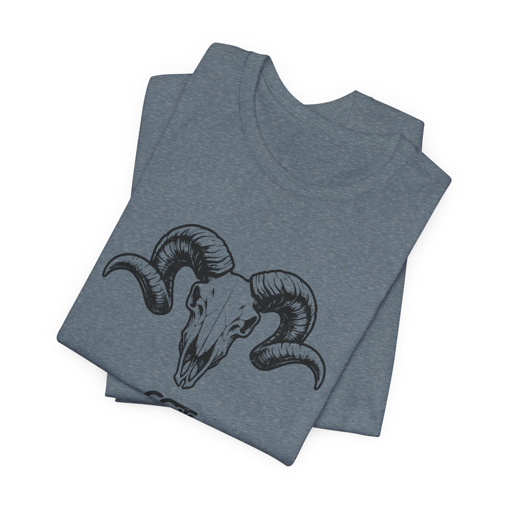 Ram Skull Graphic Tee — "Through Pain Comes Strength" Motivational T-Shirt
